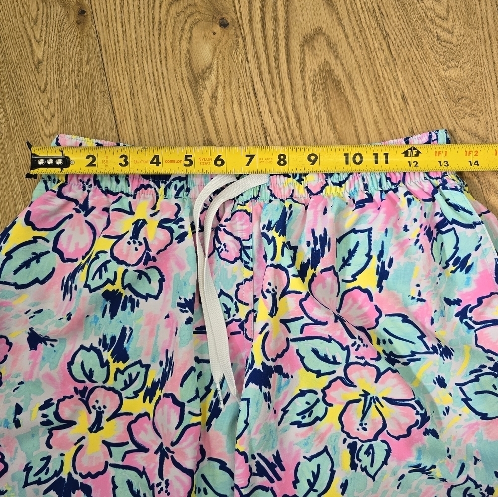 Chubbies Floral Print Drawstring Swim Trunks In Vaction Bloom Size Small - Picture 4 of 12